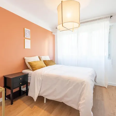 M055 Joli T4 Lumineux Et Spacieux En Centre * آنماس