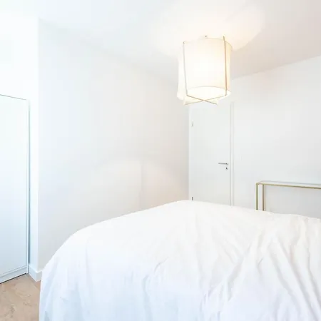 M055 Joli T4 Lumineux Et Spacieux En Centre * آنماس